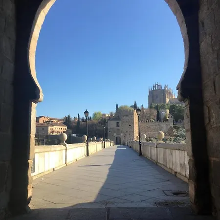 Casa San Juan De Reyes *